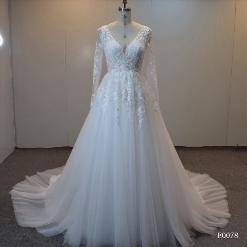 V Neckline Long Sleeves Wedding Dress A line Backless Bridal Gown Women Fashion Bridal Dress
