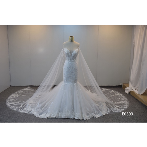 2022 Decent Sweetheart No Sleeveless Bridal Dress With Train Wedding Dress