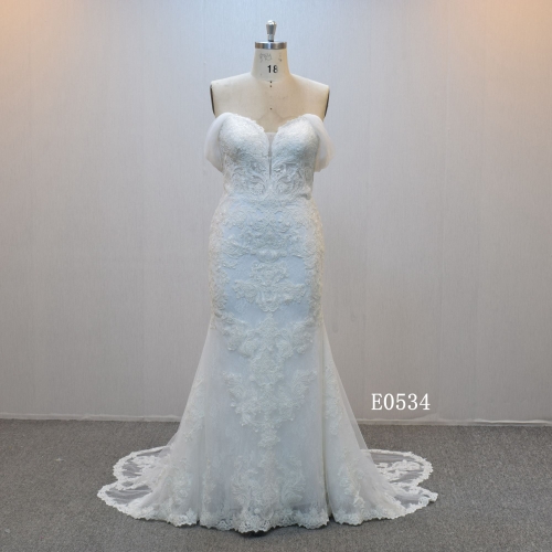 Fashion  Mermaid bridal dress guangzhou factory made elegant Lacebridal dress