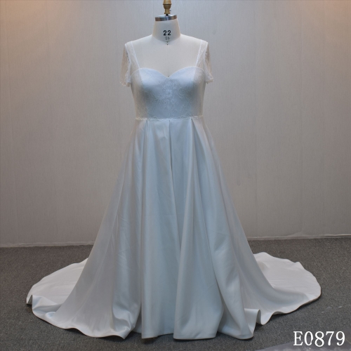 New design A-line bridal dress guangzhou factory made elegant Lace bridal dress