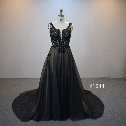 Lastest design A-line bridal dress guangzhou factory made elegant Black Lace bridal dress