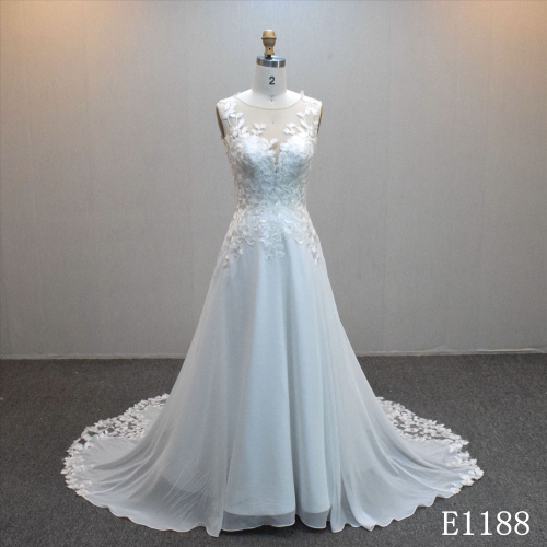 Lastest design  A-line bridal dress guangzhou factory made elegant bridal dress