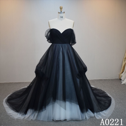 Lastest design A-line bridal dress guangzhou factory made elegant bridal dress