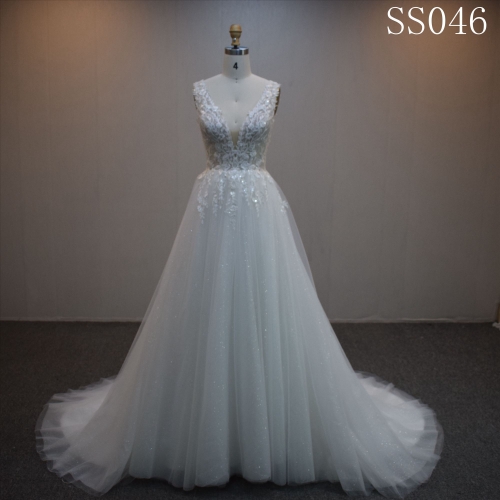 Lastest design A-line bridal dress guangzhou factory made Lace  bridal dress