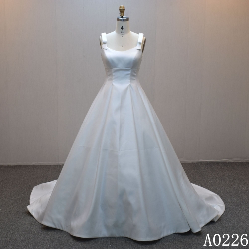 Lastest design  A-line bridal dress guangzhou factory made elegant bridal dress