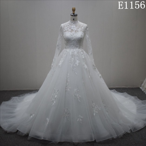 2023 new design Decent Ballgown high neck lace appliqued  gorgeous wedding dress