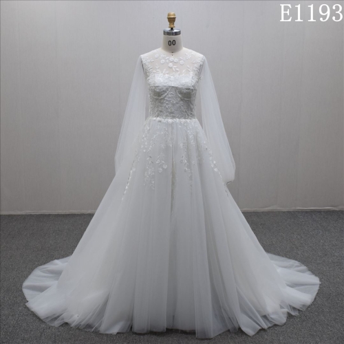 2023 new design  Gentle A-line high neck lace appliqued long sleeve wedding dress