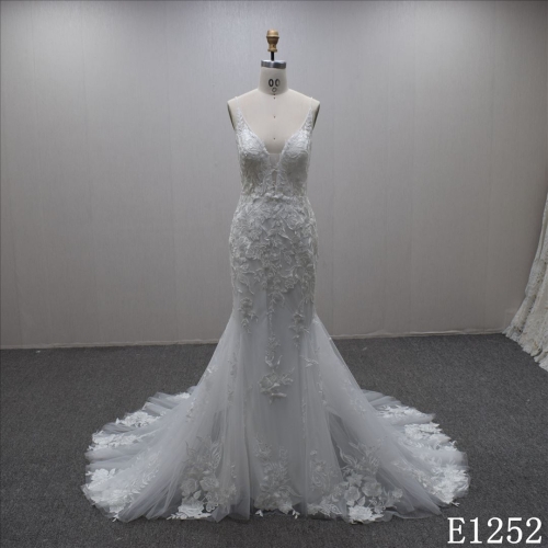 Best Price trumpet  plunging V- neck lace appliqued Real Photo  bridal dress