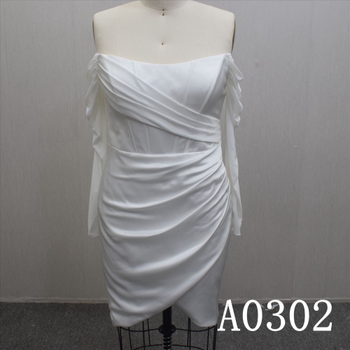 Autumn New Design Simple Boat Neck  Backless Satin Hand Made Wedding Dress