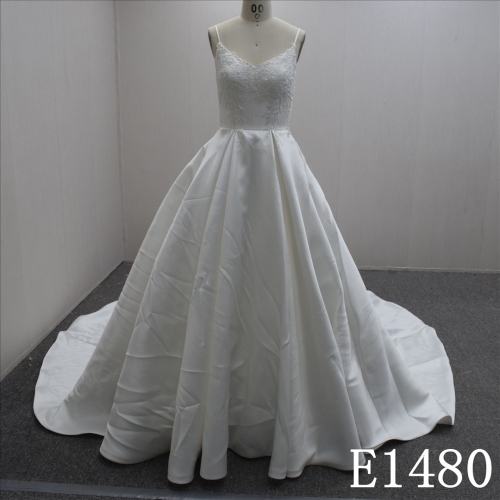 Sexy Summer Spaghetti Strap Ball Gown Backless Satin Hand Made Bridal Dress