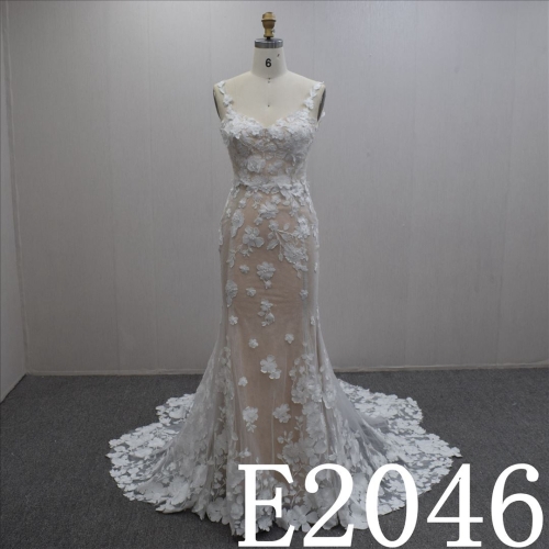 Summer Princess V-neck Mermaid Lace flower Hand Made Bridal Dress