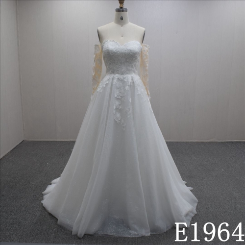 Long Sleeve and Sweetheart Lace Flower  Hand Made Bridal Dress