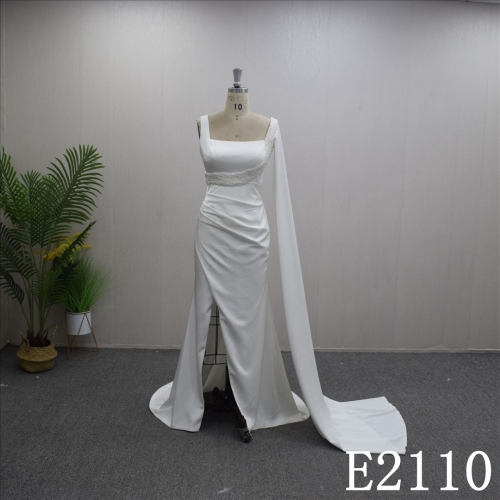 High Quality Elegant and simple Sleeveless  Wedding Dress