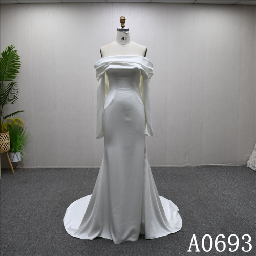 New Design Long Sleeve Plain Sheath Mermaid Pleat Elegant Bridal Gown