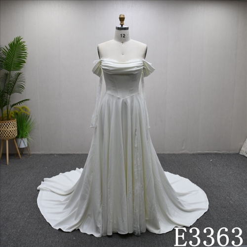 Long Sleeve Elegant Pleat And Bones Lace Flowers A-line Wedding Dress