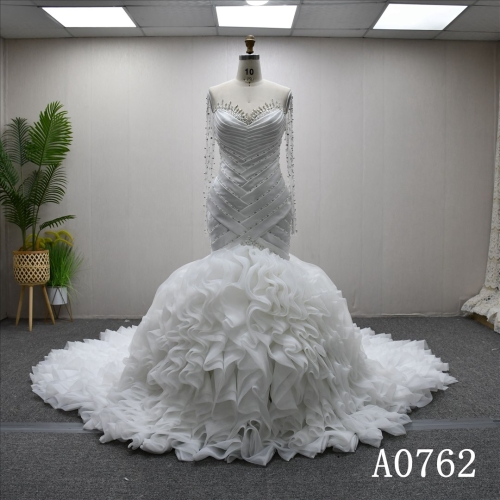 Shiny Long sleeves Beaded Sheath Mermaid Pleat Hot-selling Bridal Dress