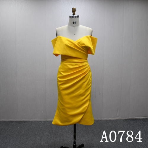 Beautiful yellow evening dress with v-neckline
