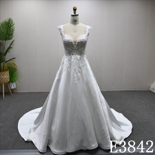 Elegant Strapless Lace A-Line Simple Bridal Dress