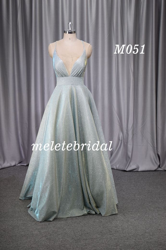 Sexy design low neckline gorgeous cocktail