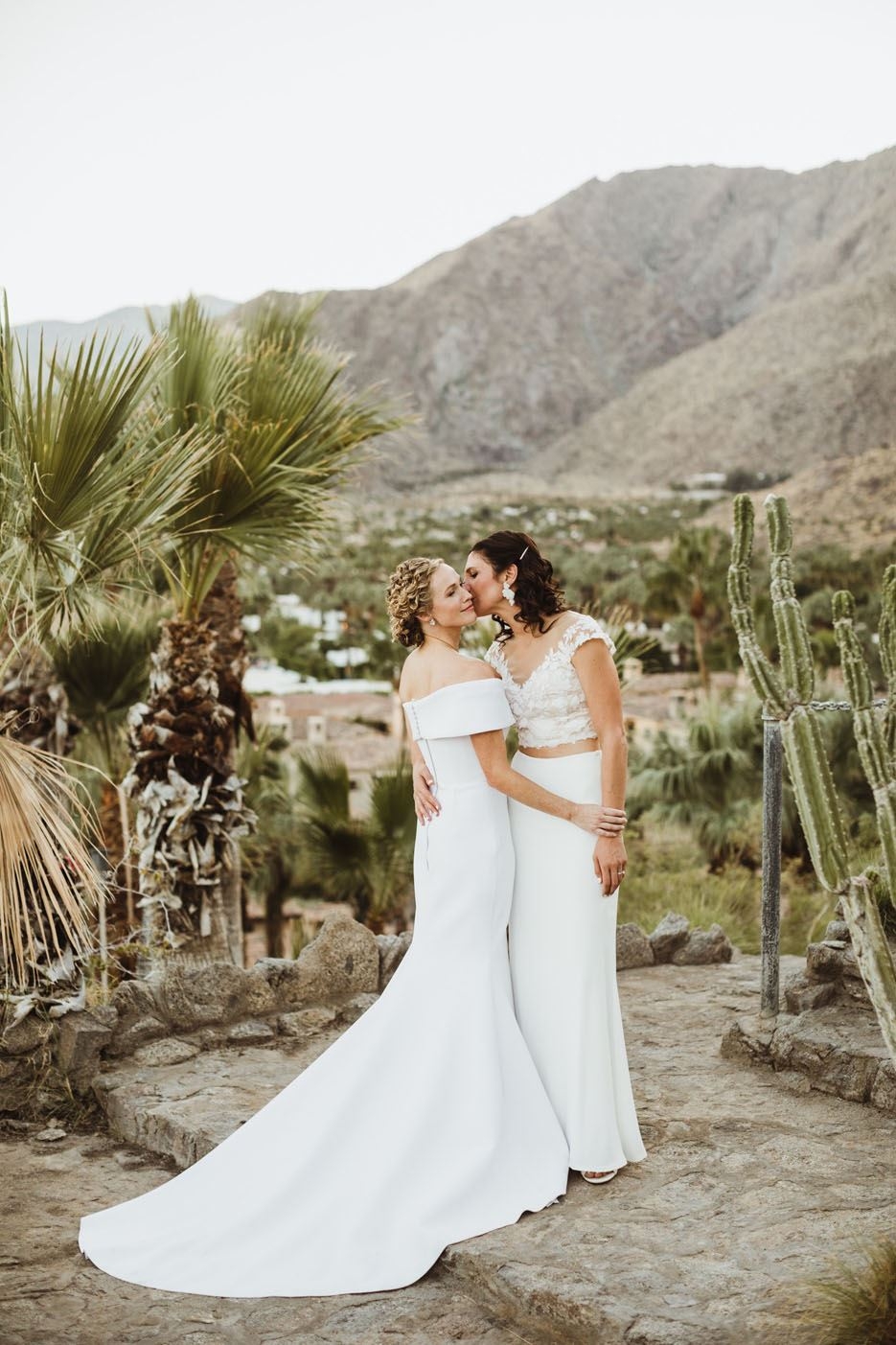 Crepe fabric elegant one shoulder mermaid bridal dress